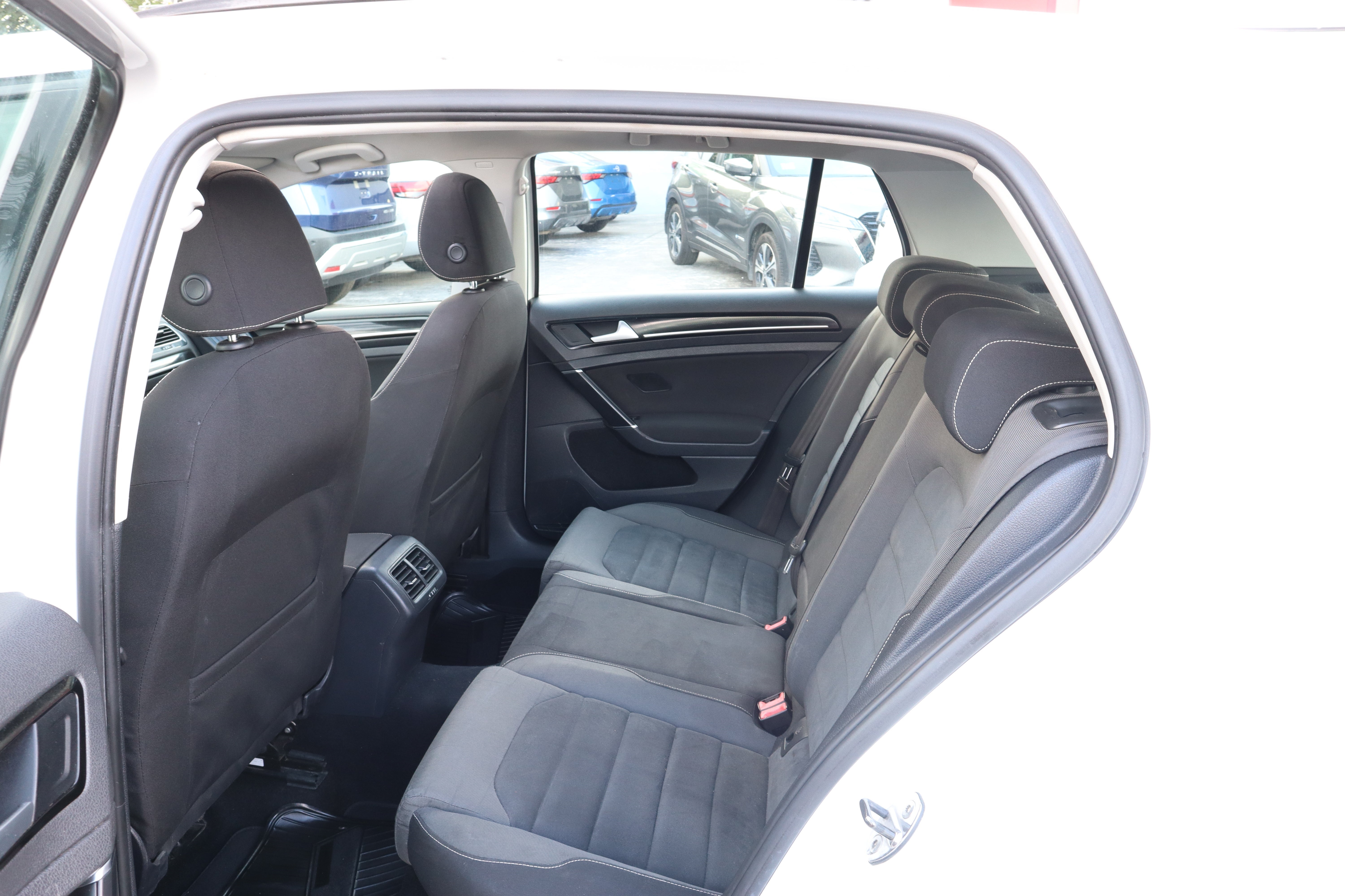 2016 Volkswagen Golf COMFORTLINE, 1.4T, 5 PUERTAS, DSG, ASISTENTE APARCAMIENTO, PAQ. SPORT