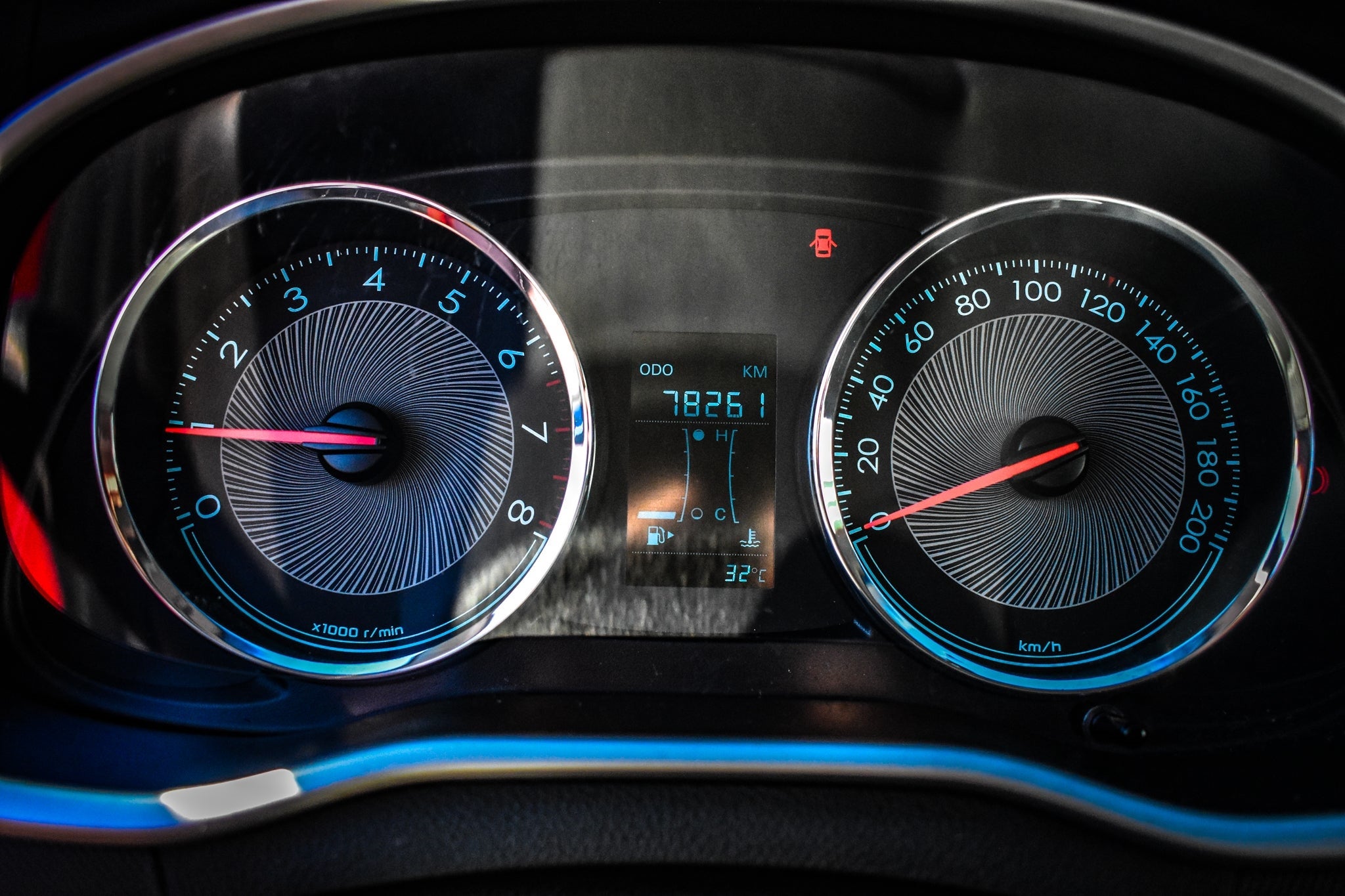 2019 Chevrolet Aveo LS, L4, 1.5L, 107 CP, 4 PUERTAS, STD